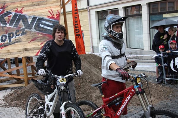 DT JBC 2009 006
