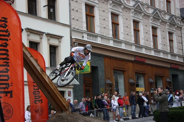 DT JBC 2009 030