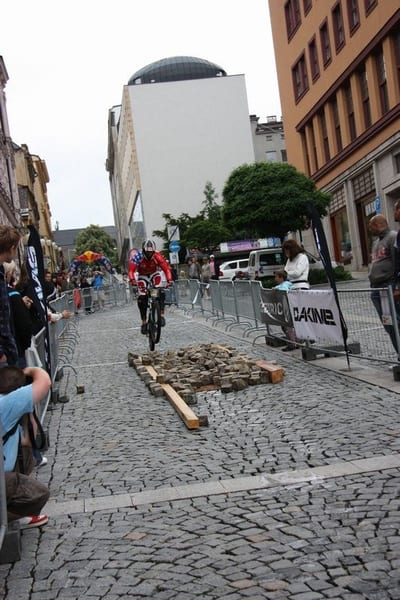 DT JBC 2009 046