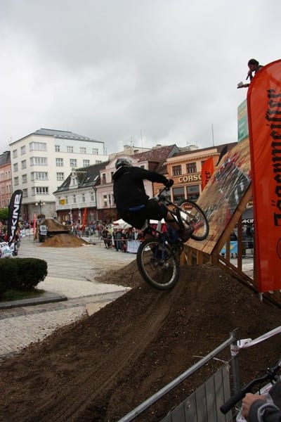 DT JBC 2009 063