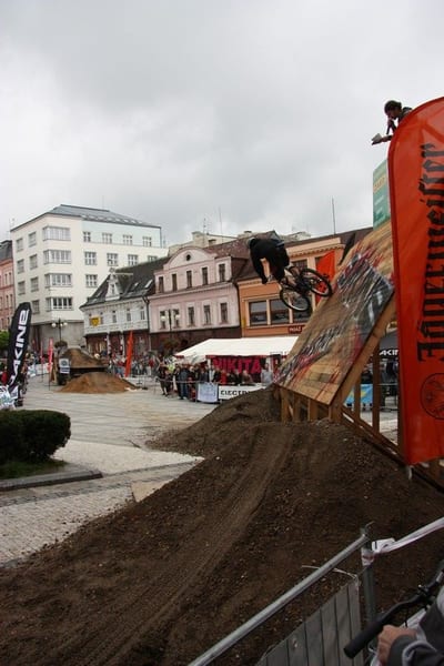 DT JBC 2009 066