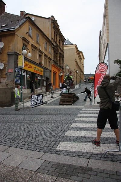DT JBC 2009 105