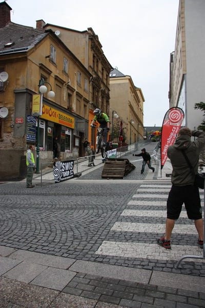DT JBC 2009 106