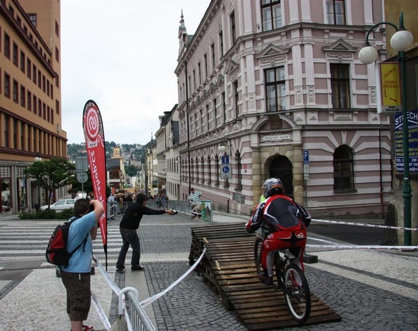 DT JBC 2009 111