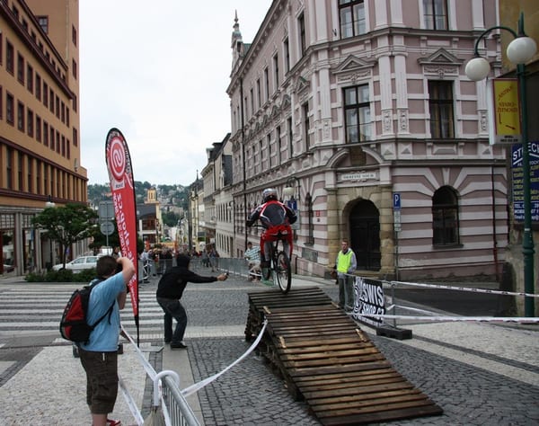 DT JBC 2009 112