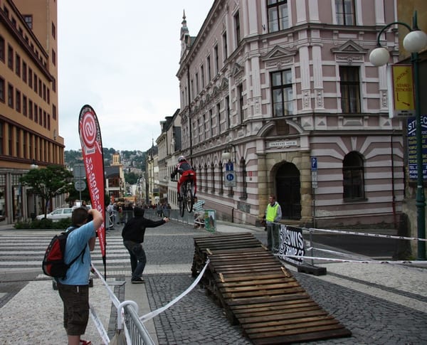 DT JBC 2009 113