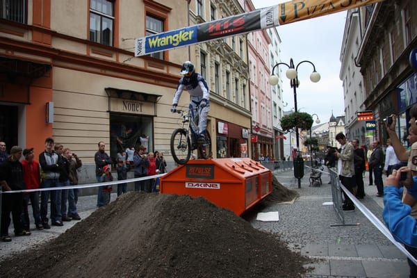 DT JBC 2009 170