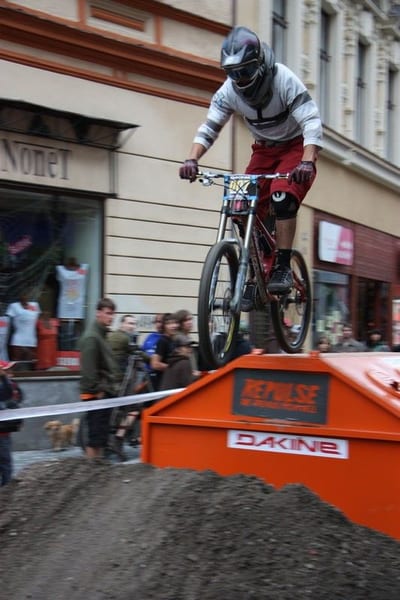 DT JBC 2009 178