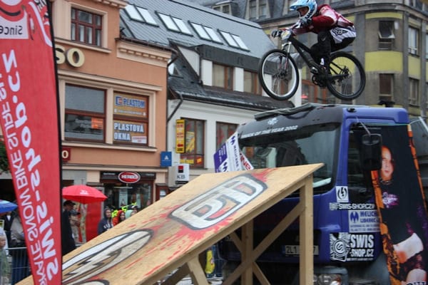 DT JBC 2009 202