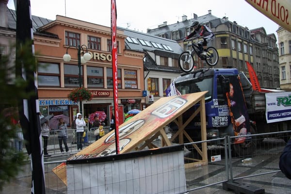 DT JBC 2009 213