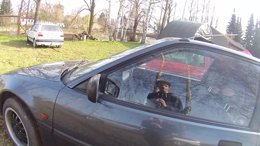 vlcsnap-2013-04-21-12h28m33s69