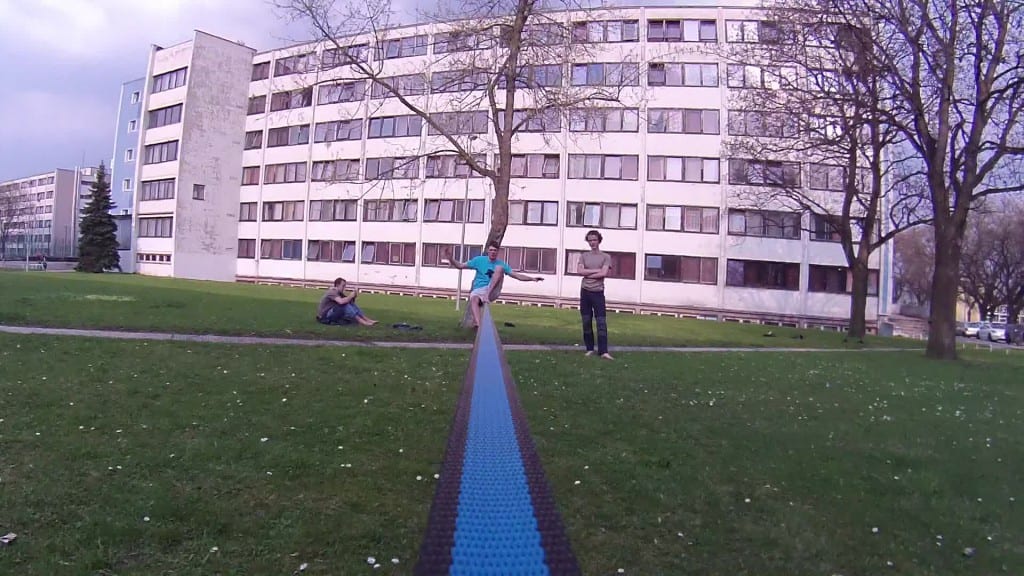 vlcsnap-2013-04-22-18h28m44s173