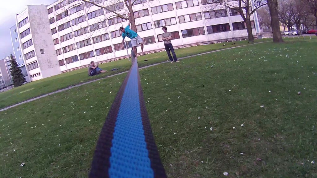 vlcsnap-2013-04-22-18h29m06s143