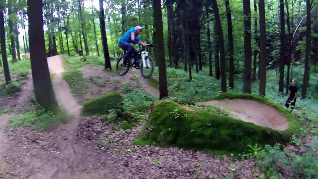 vlcsnap-2013-07-05-19h00m38s2