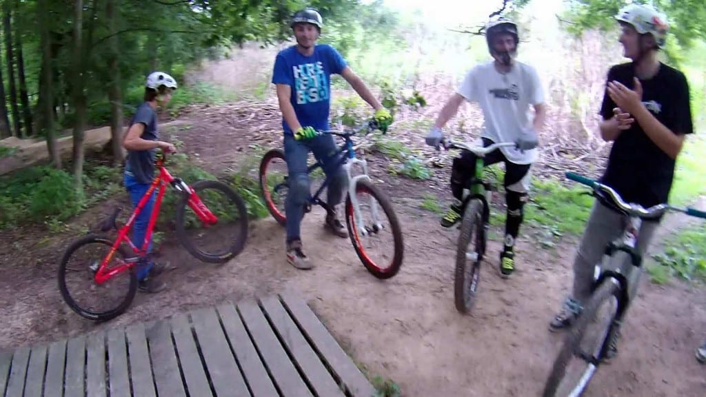 vlcsnap-2013-07-05-19h03m10s247