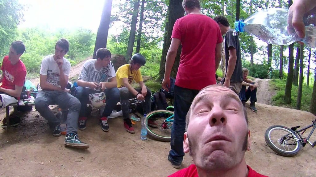 vlcsnap-2013-07-07-22h22m54s18
