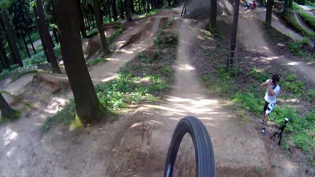 vlcsnap-2013-07-07-22h25m27s10