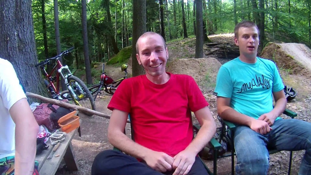 vlcsnap-2013-07-07-22h28m37s130