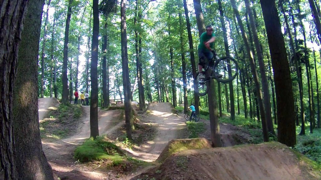 vlcsnap-2013-07-07-22h32m46s52