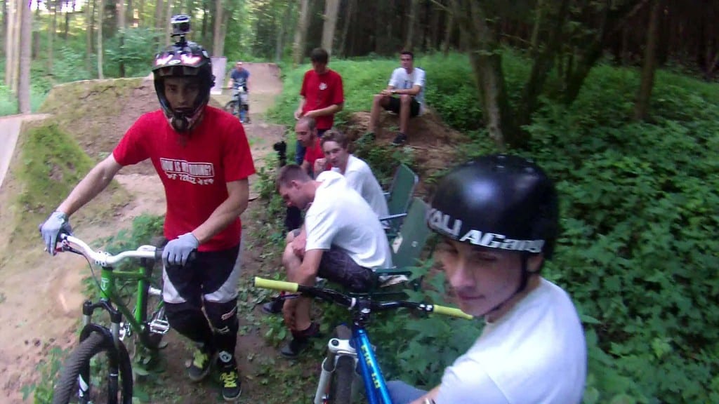 vlcsnap-2013-07-07-22h43m00s47
