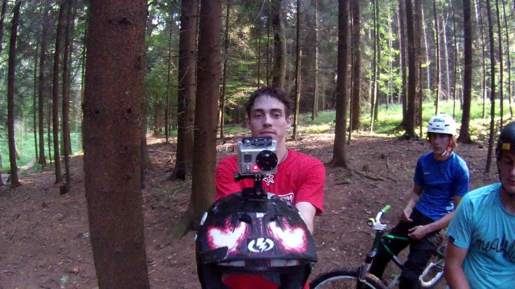 vlcsnap-2013-07-07-22h44m19s82