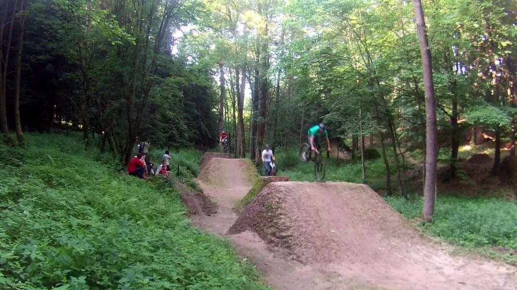 vlcsnap-2013-07-07-22h51m02s9