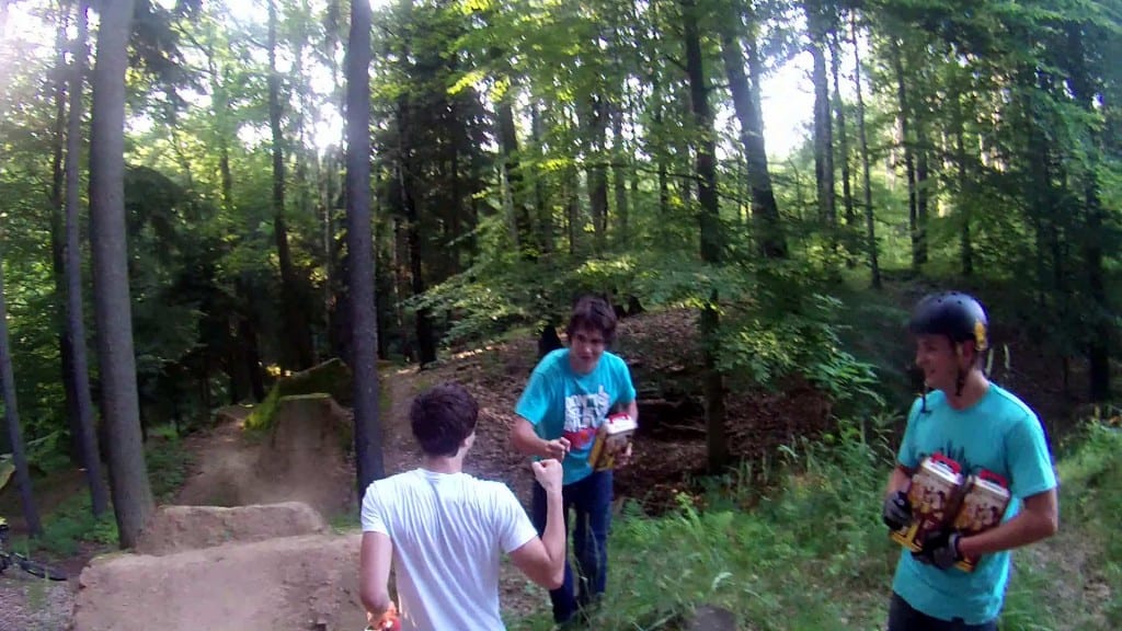 vlcsnap-2013-07-07-22h55m14s227